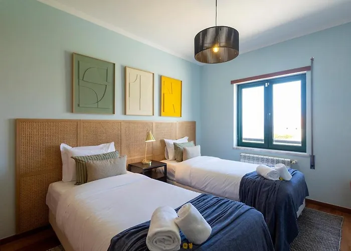 Wave Song فيلة Santo Isidoro